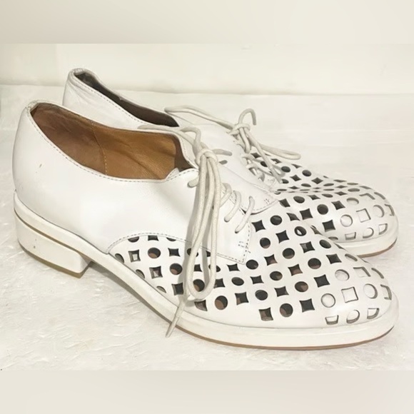Jeffrey Campbell Shoes - Jeffrey Campbell Novak Oxford Shoes White Leather Women's Size 7 flats